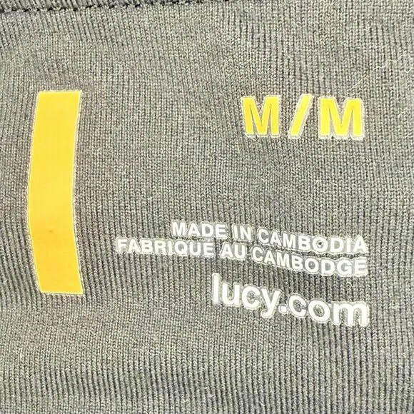 Lucy Black Cropped Capri Leggings Ruched Pockets Size M Medium EUC!! - Picture 4 of 4